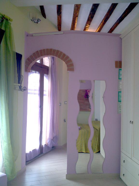לינה וארוחת בוקר פרוג'ה Alla Maison Di Alessia מראה חיצוני תמונה